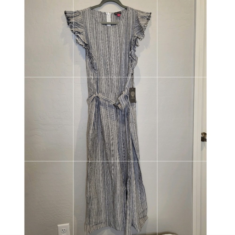 NEW SIZE L Jumpsuit, Vince Camuto